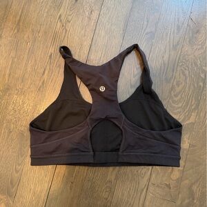 Lululemon sports bra